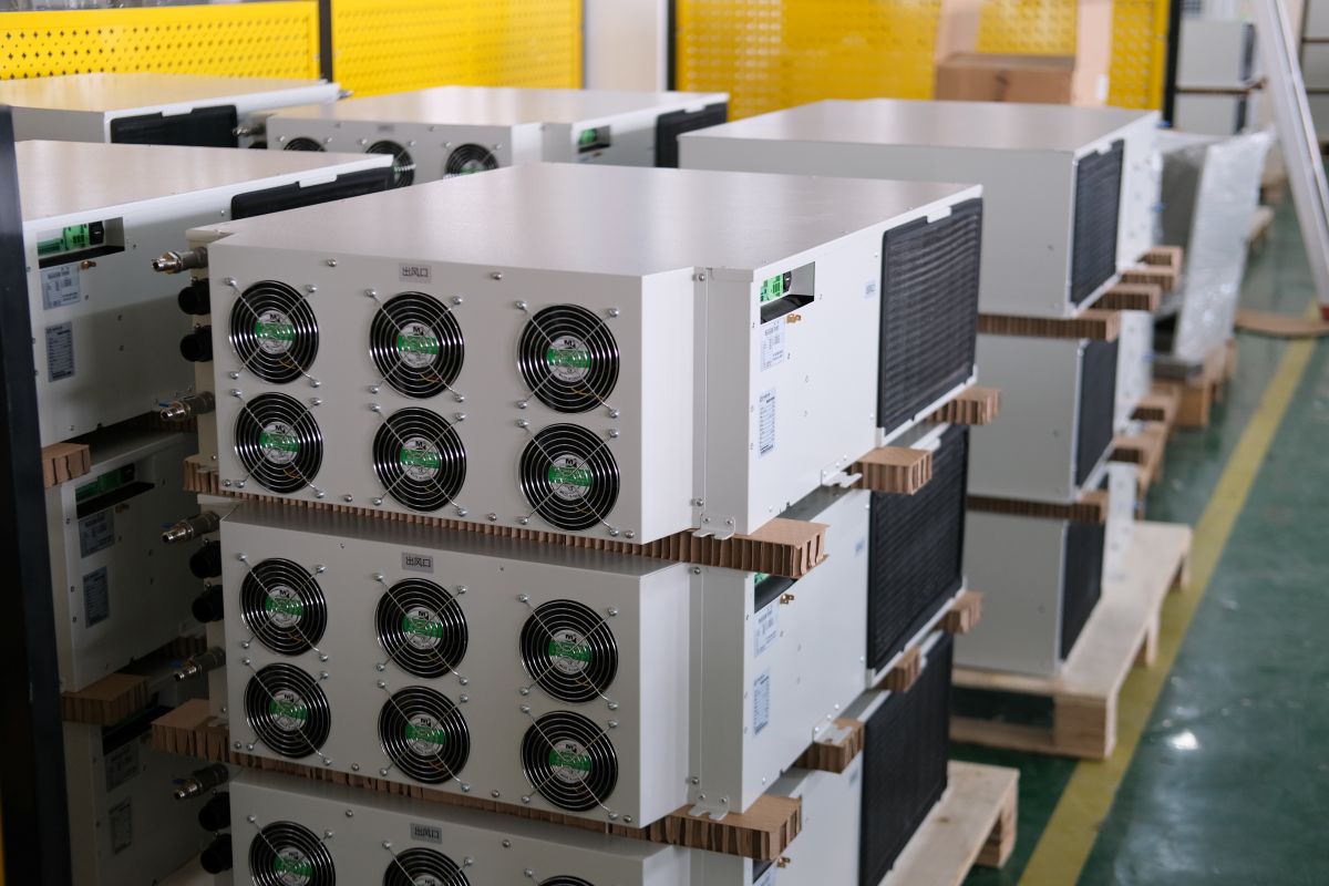 Horizontal liquid cooling unit-BESS (5)