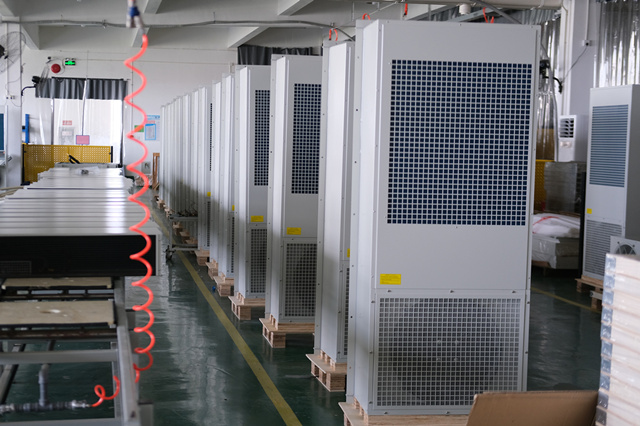 10.0KW Wall Mounted Packaged Air Conditioner,380VAC Powered,Upflow Air, Storage Container Air Conditioning System