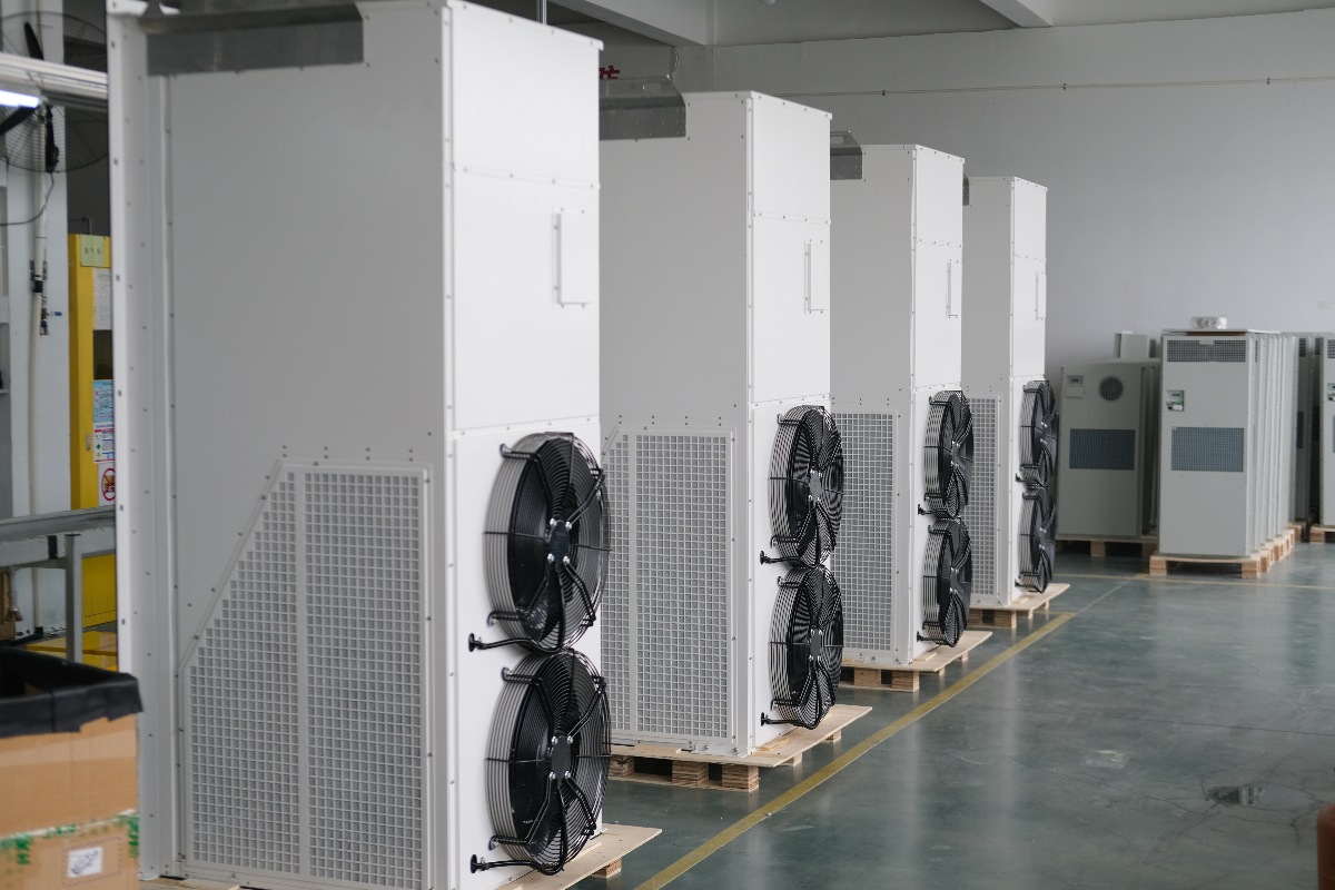 electrical room air conditioner (1)