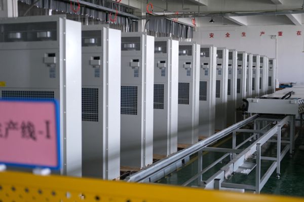 55c-wall-mounted-air-conditioner-15kw-middle-east