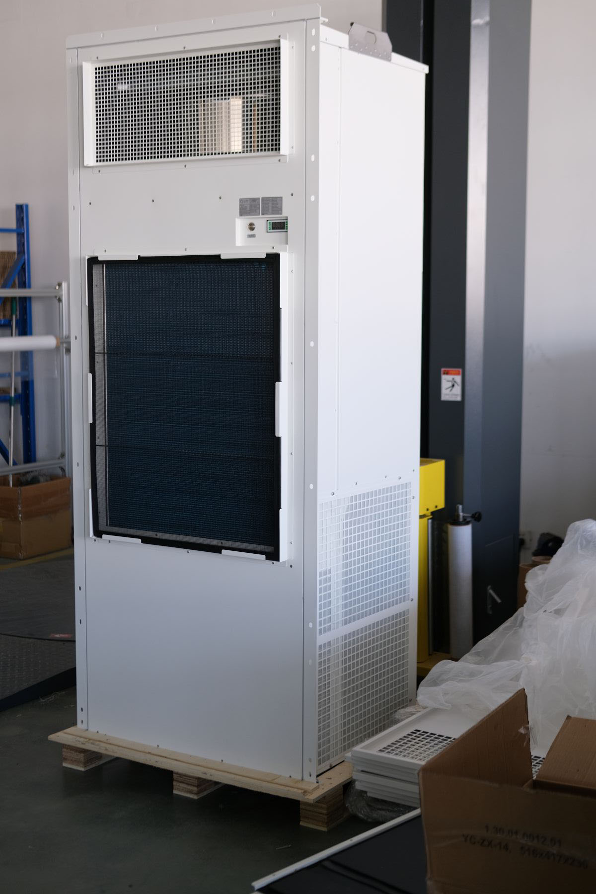 25KW wall mounted air conditioner (1)