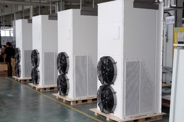 55c-wall-mounted-air-conditioner-30kw-middle-east