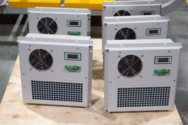 Mini 48V DC Enclosure Air Conditioner for Industrial Cabinets