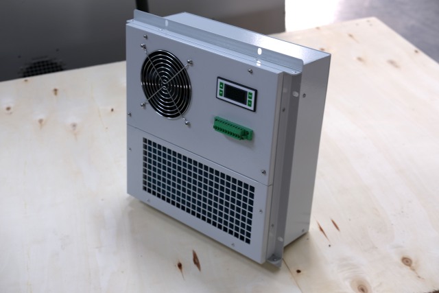 Mini 48V DC Enclosure Air Conditioner